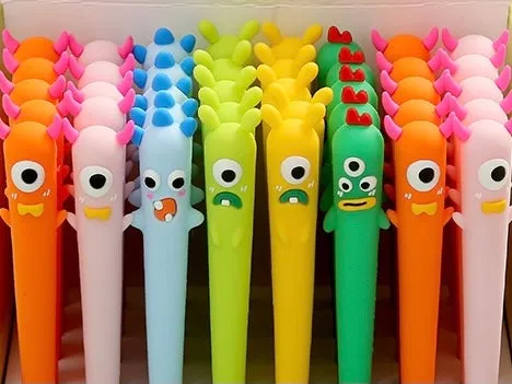 22368 LITTLE MONSTERS GEL PEN-40