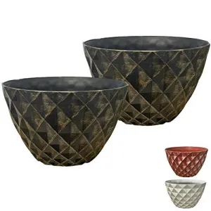 SG Traders™  Diamond Cut Planters